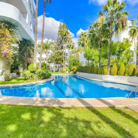 Real - Newly Reformed * Marbella