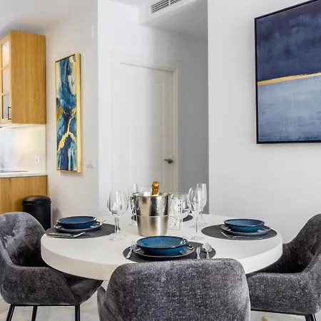 Apartment Real - Newly Reformed